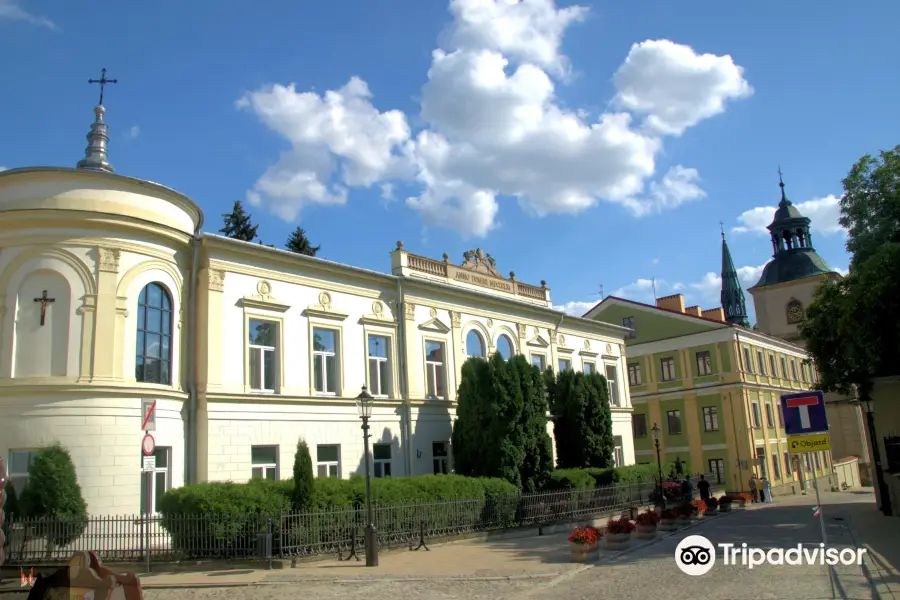 Market Square