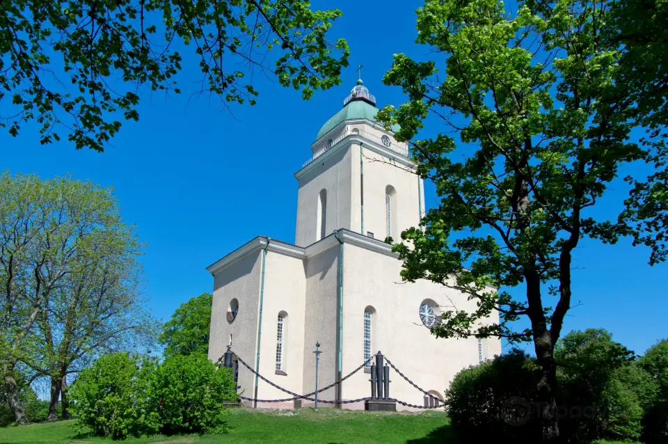 2_Suomenlinna Church