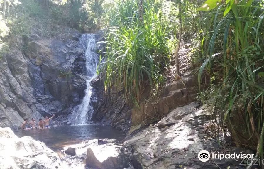 Nagkalit-Kalit Falls