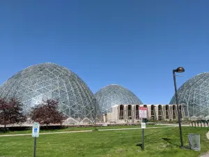 Mitchell Park Horticultural Conservatory (The Domes)