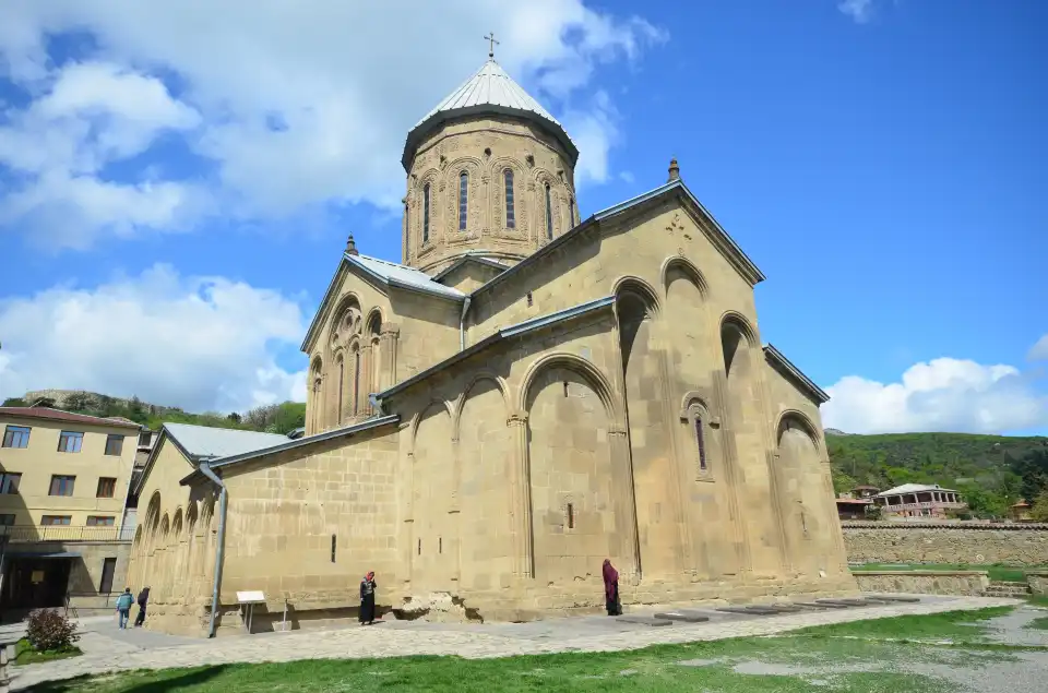 2_Samtavro's Convent