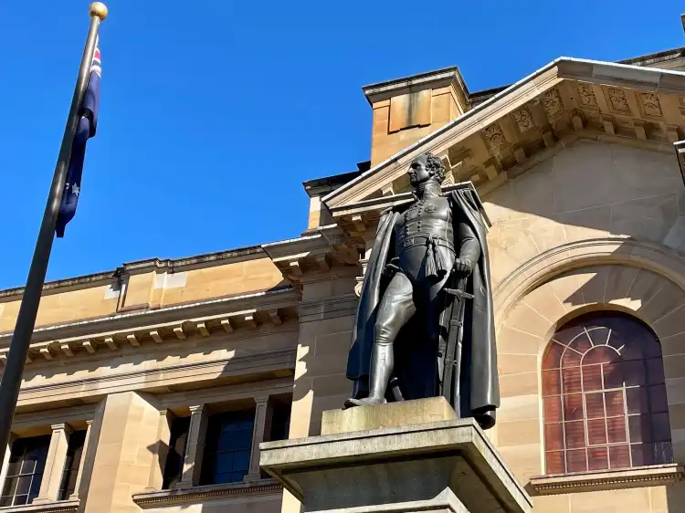 Hotel berhampiran Grumpy Bean Cafe