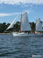 Pearl Lugger Cruises