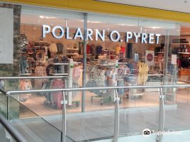 Rocca al Mare Mall
