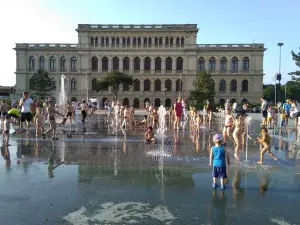 Light and Music Fountain