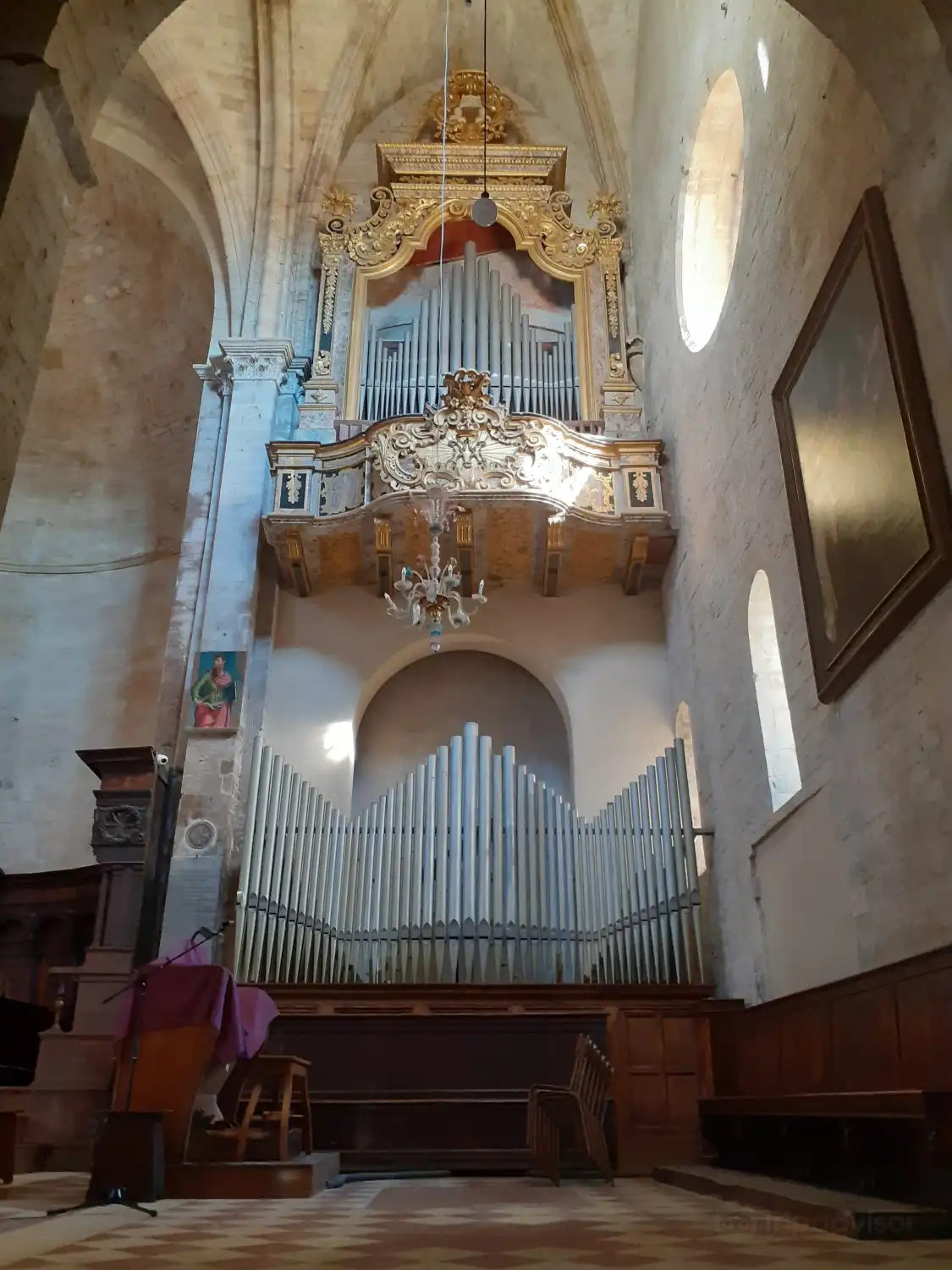 Concattedrale della Santissima Annunziata附近的飯店