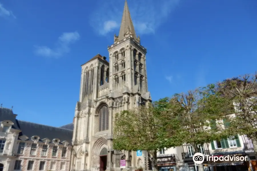 Catedral de Évreux