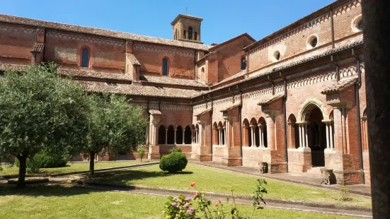 Abbazia Cistercense Chiaravalle della Colomba