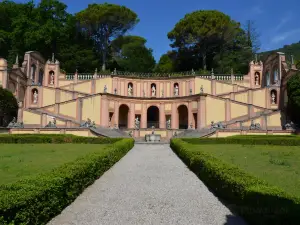 Villa Bettoni, Gargnano