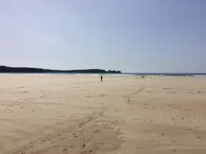 Plage De Kersiguenou