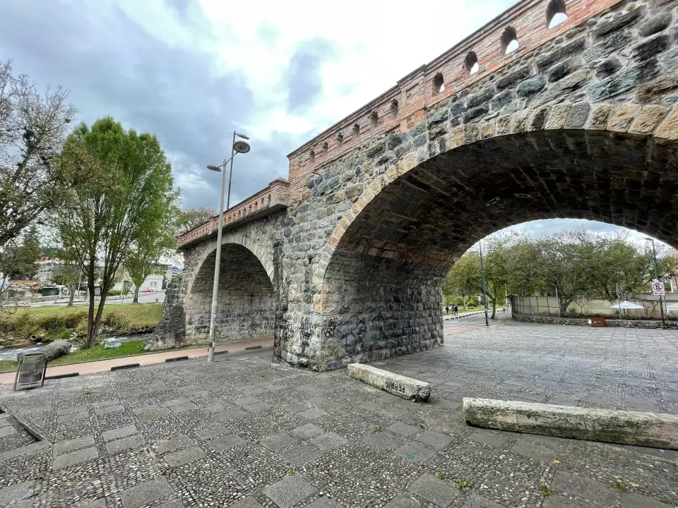 3_Puente Roto