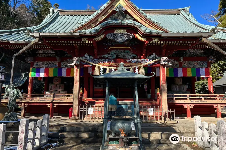 Takaosan Yakuōin Yukiji Temple