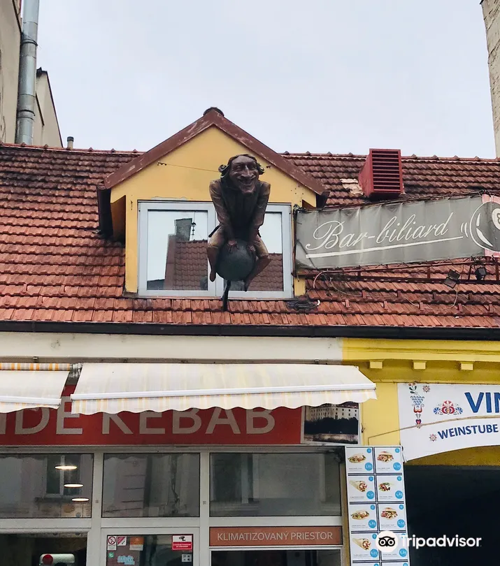 5_Baron Munchausen Sculpture