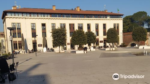 Piazza Ferdinando di Savoia - Ex piazza d'Armi