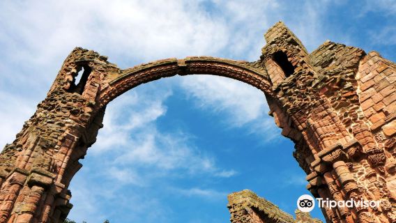English Heritage - Lindisfarne Priory