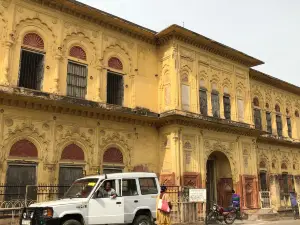 Ajubi / Castophene Tab, Rani Mahal Jhansi