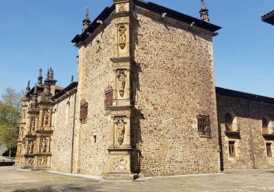 Universidad de Sancti Spiritus desde la Oficina de Turismo de Onati