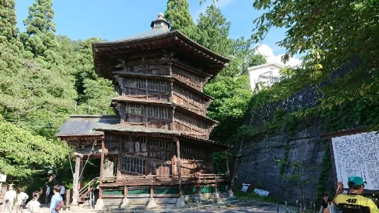 Sazae Temple