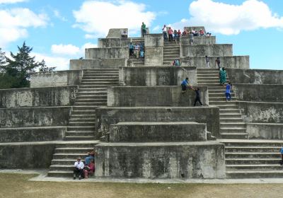 Parque Arqueológico Zaculeu.
