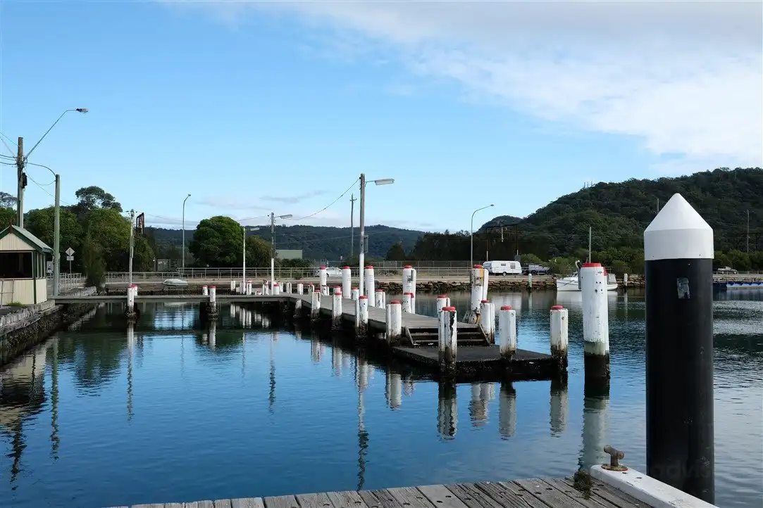 Woy Woy Wharf 주변 호텔