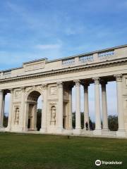 Colonnade sur Reistna