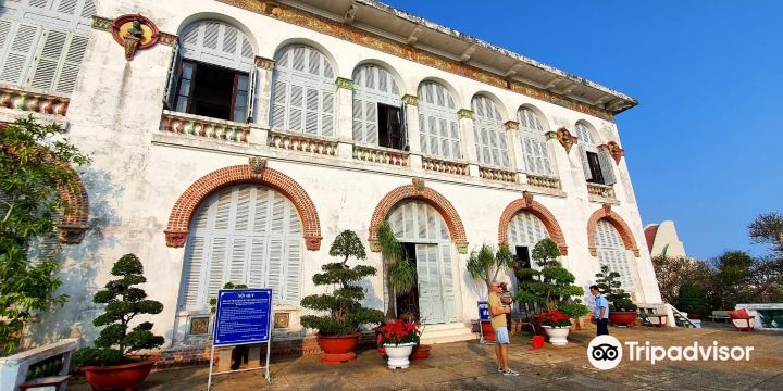 White Palace Historical Cultural Relic