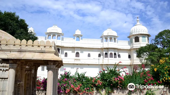 Fateh Prakash Palace