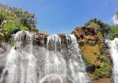 Kachanh Waterfall