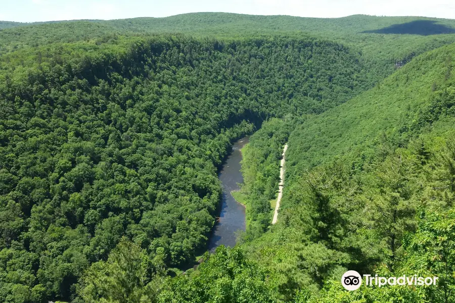 Leonard Harrison State Park Visitor Center or Grand Canyon of Pennsylvania