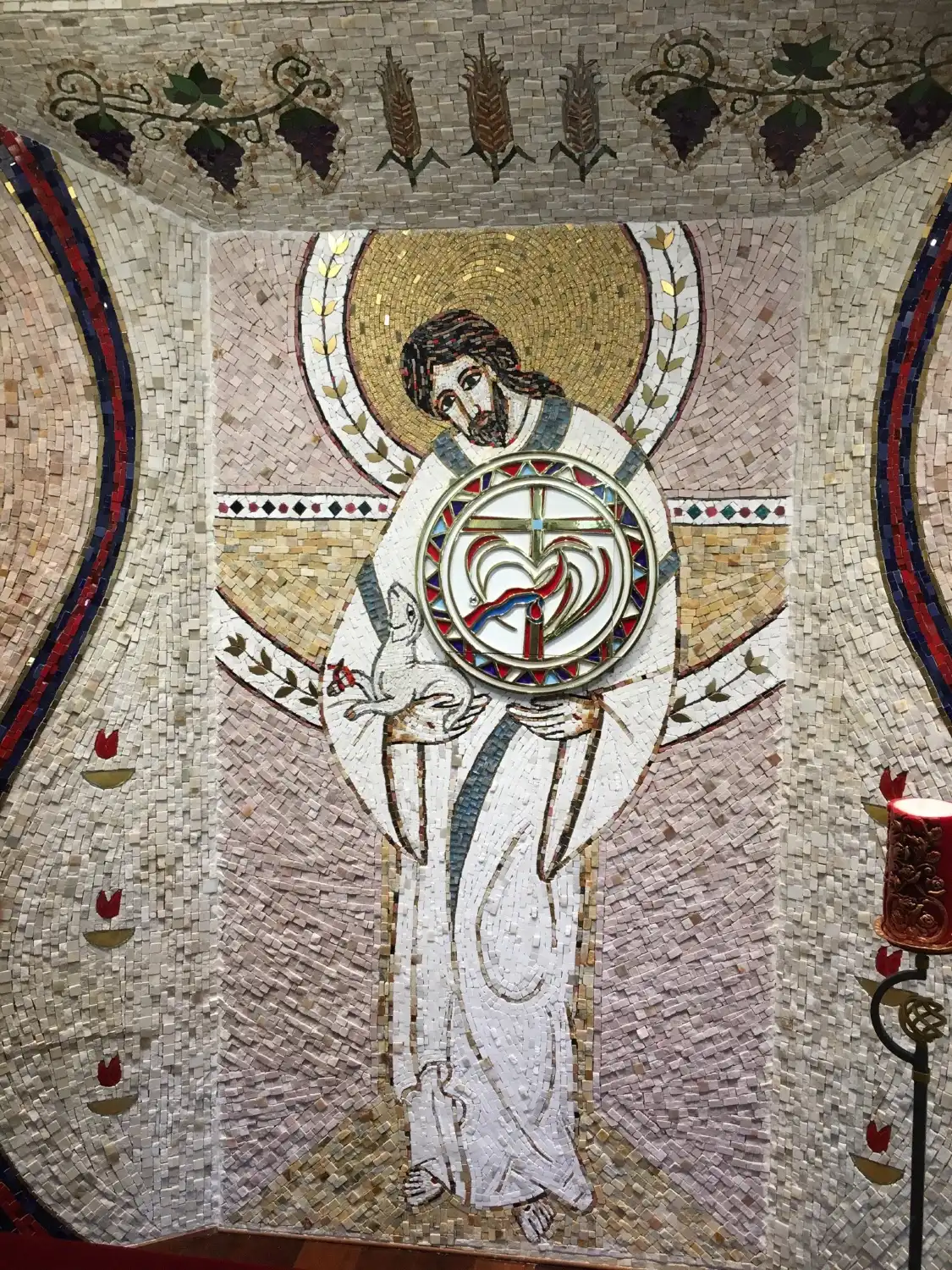 Отели рядом с достопримечательностью «Santuário Santa Rita de Cássia»