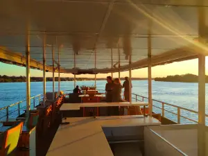 Shearwater Victoria Falls - Zambezi River Cruises