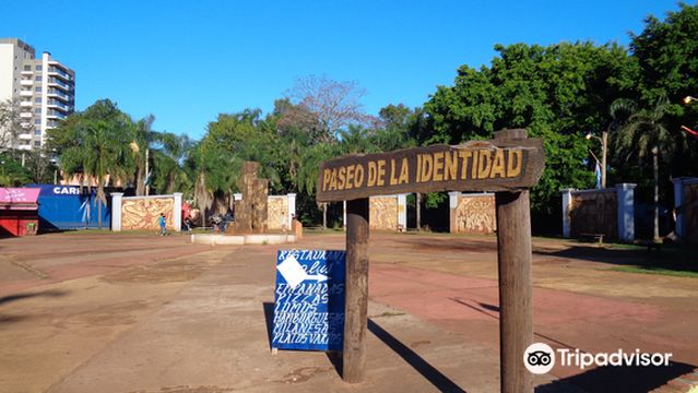 Paseo de la Identidad