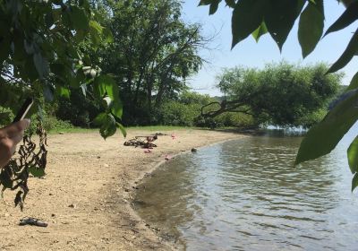 Quinebaug Lake State Park