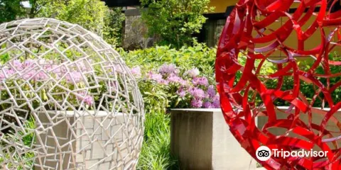 Northwest By Northwest Gallery