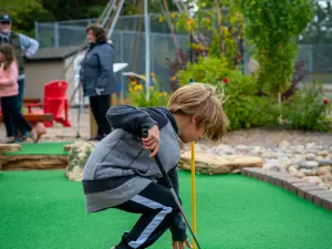 Little AL’s Mini Golf