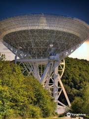 Effelsberg 100-m Radio Telescope