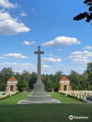 Holten Canadian War Cemetery