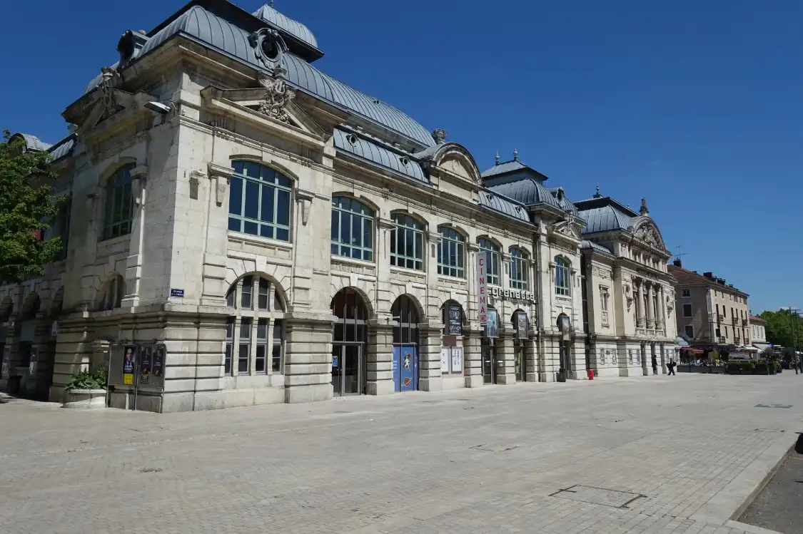 Hotels near Hôtel de ville de Bourg-en-Bresse