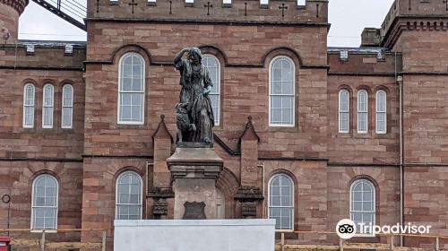 Flora Macdonald statue