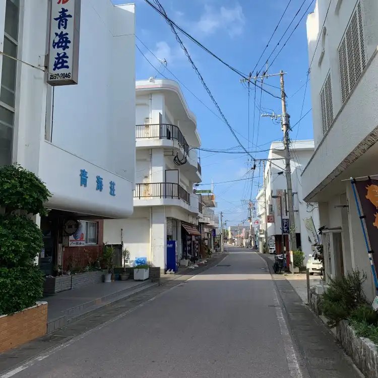 Hotels near Yoron Ginza Street