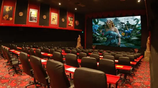 Hollywood Palms Cinema