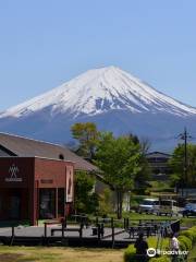 河口湖與勇輝館