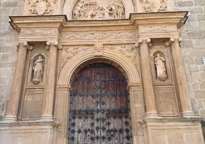 Iglesia Del Convento De Jesus Y Maria