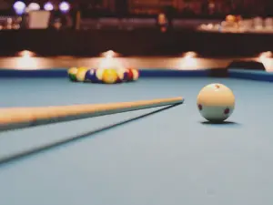BowlCircus Levi