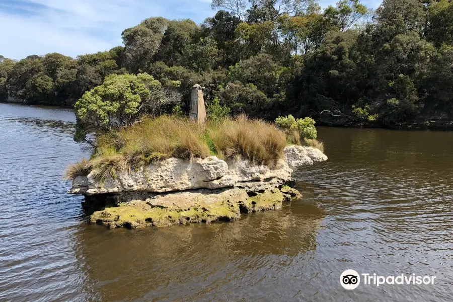 Nelson River Cruises