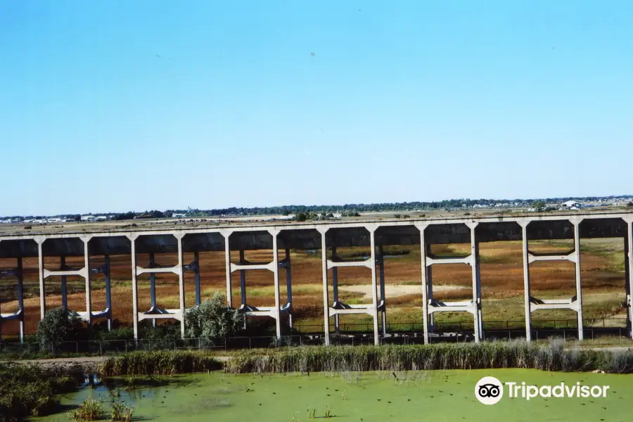 Brooks Aqueduct