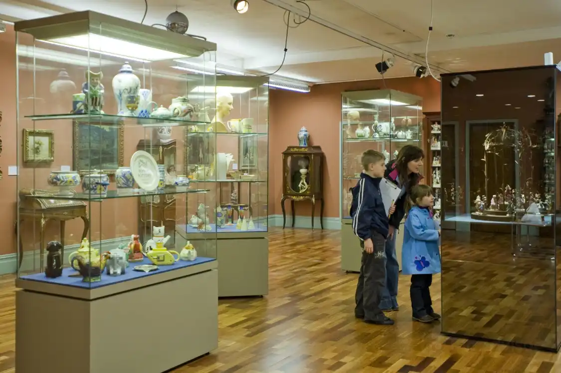 Hotels near Newport Museum and Art Gallery
