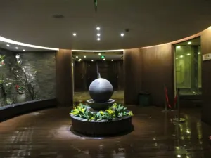 Tangfeng Open-air Hot Spring