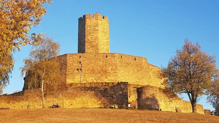 Hotels in der Nähe von Burg Steinsberg