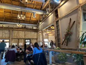 The Loft at Traders Point